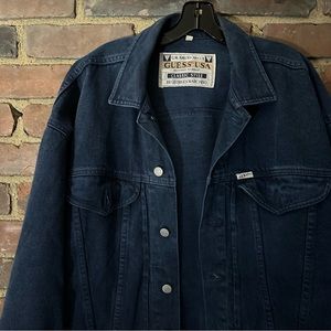 Vintage GUESS denim jacket size large -30” bust -25.5” long